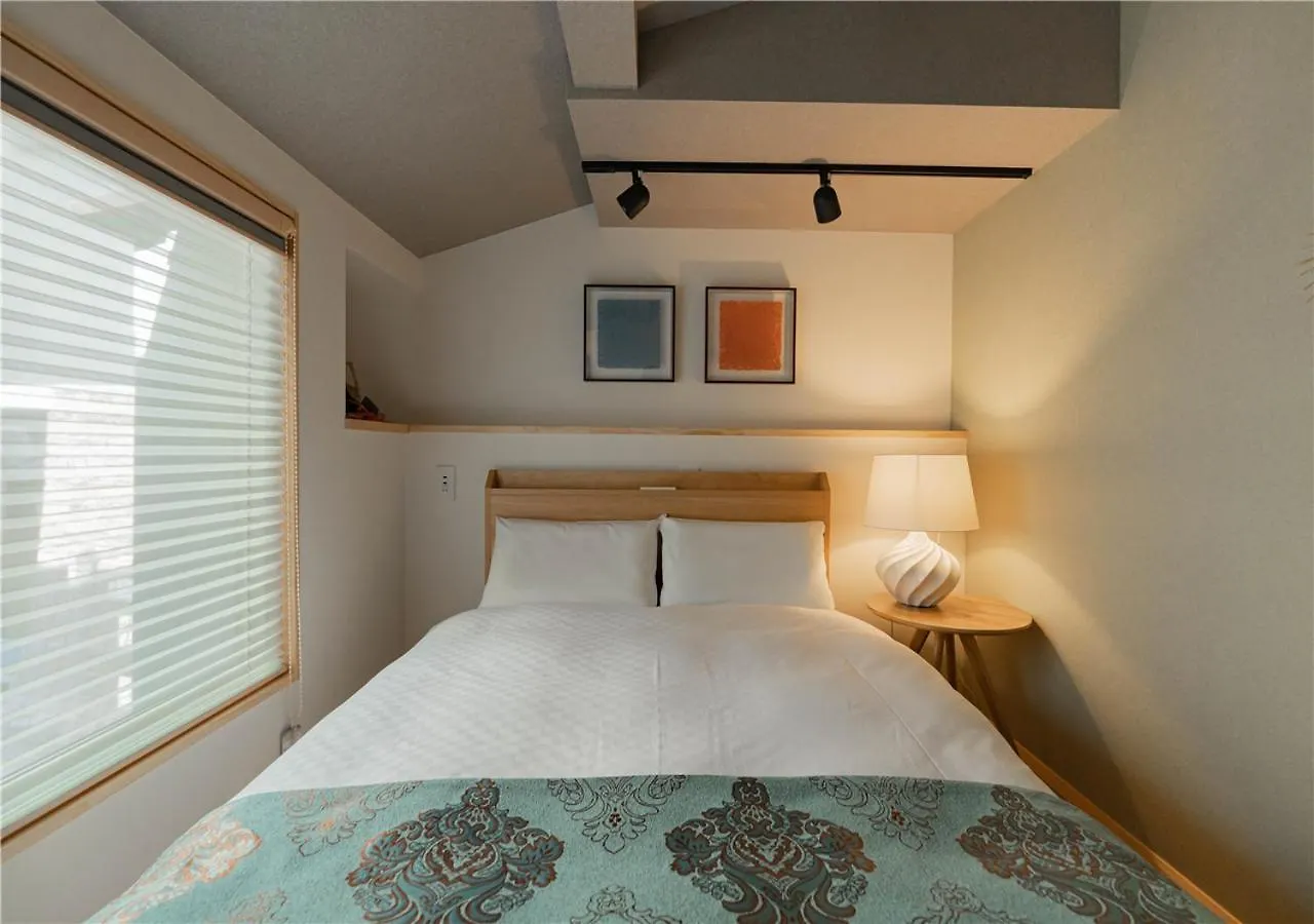 谷町君・星屋・秋の家 Villa Kyoto 0*,  Japan